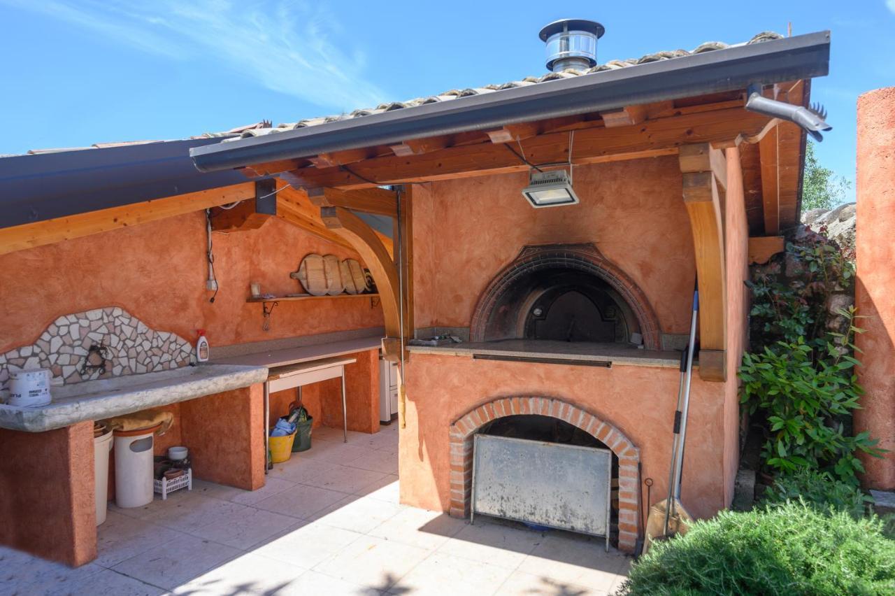 Agriturismo Corte Dei Fiori Caprino Veronese Exteriér fotografie
