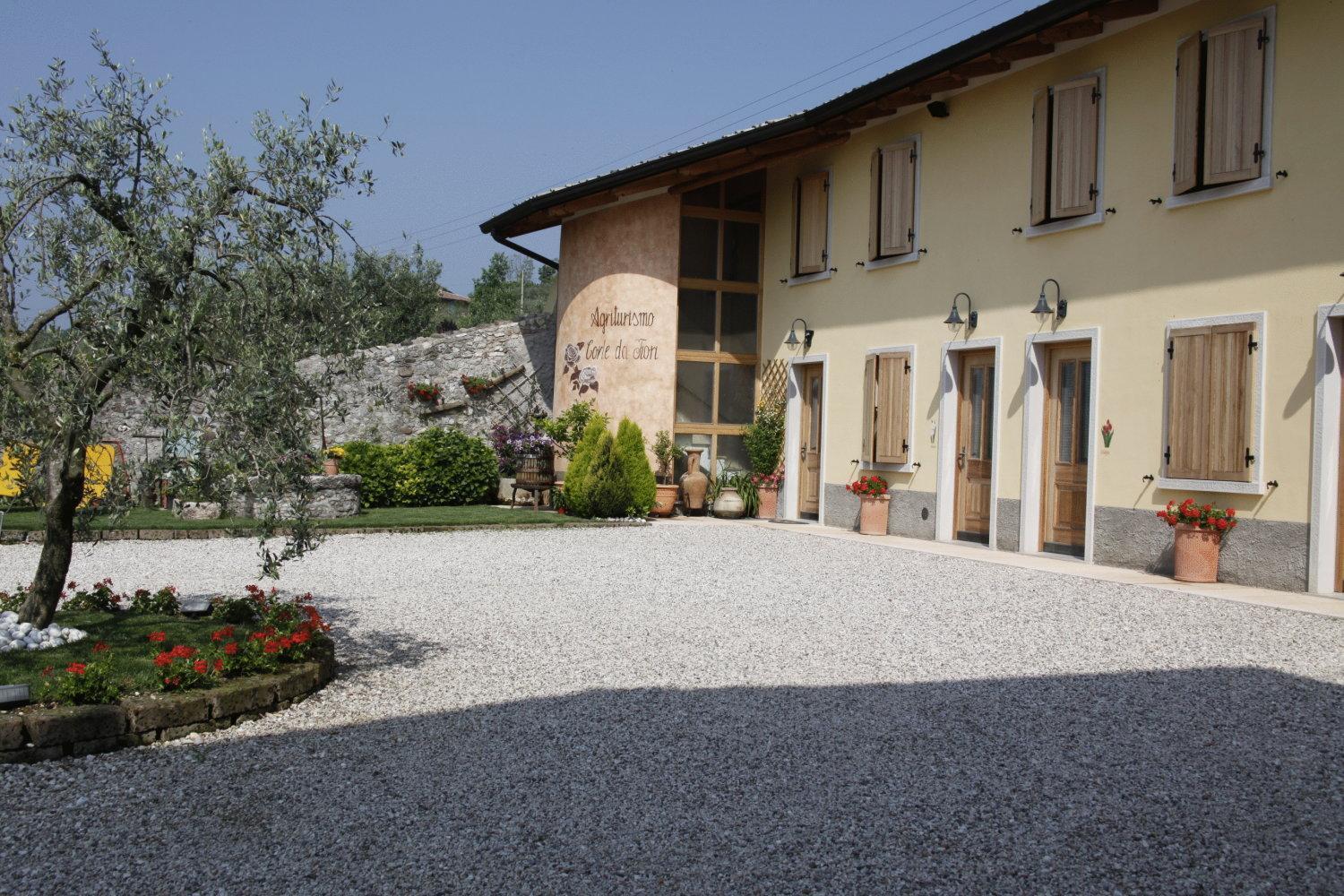 Agriturismo Corte Dei Fiori Caprino Veronese Exteriér fotografie