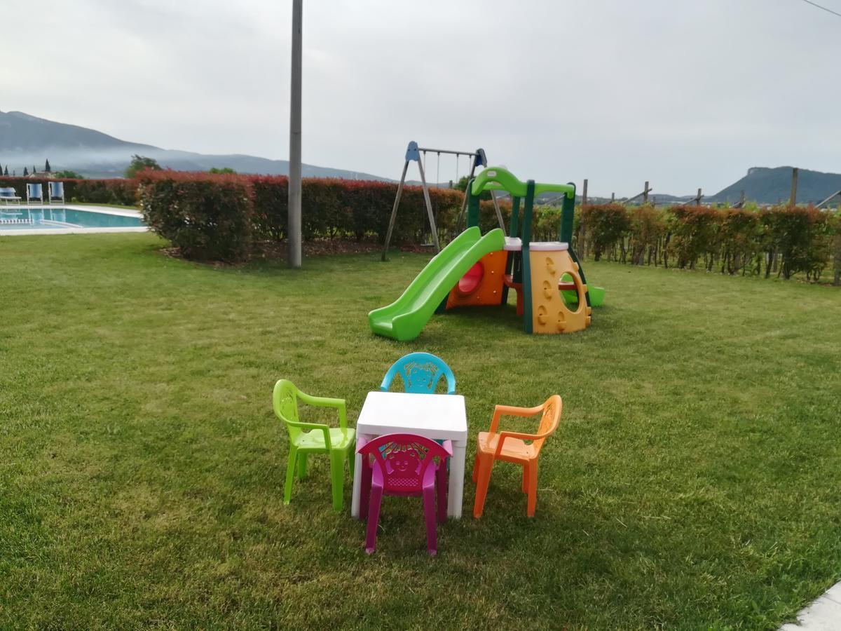 Agriturismo Corte Dei Fiori Caprino Veronese Exteriér fotografie