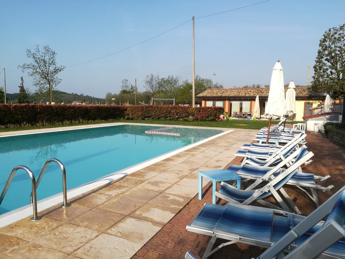 Agriturismo Corte Dei Fiori Caprino Veronese Exteriér fotografie